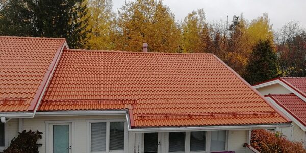 Tiilikaton vuosihuolto